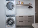 Main Floor Washer/Dryer 